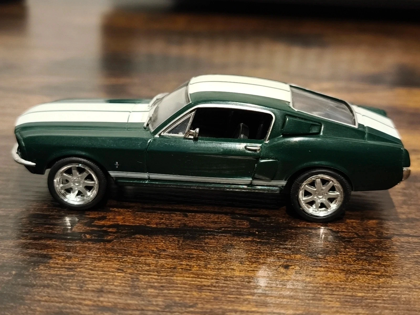 Ford Mustang Fastback – photo 3